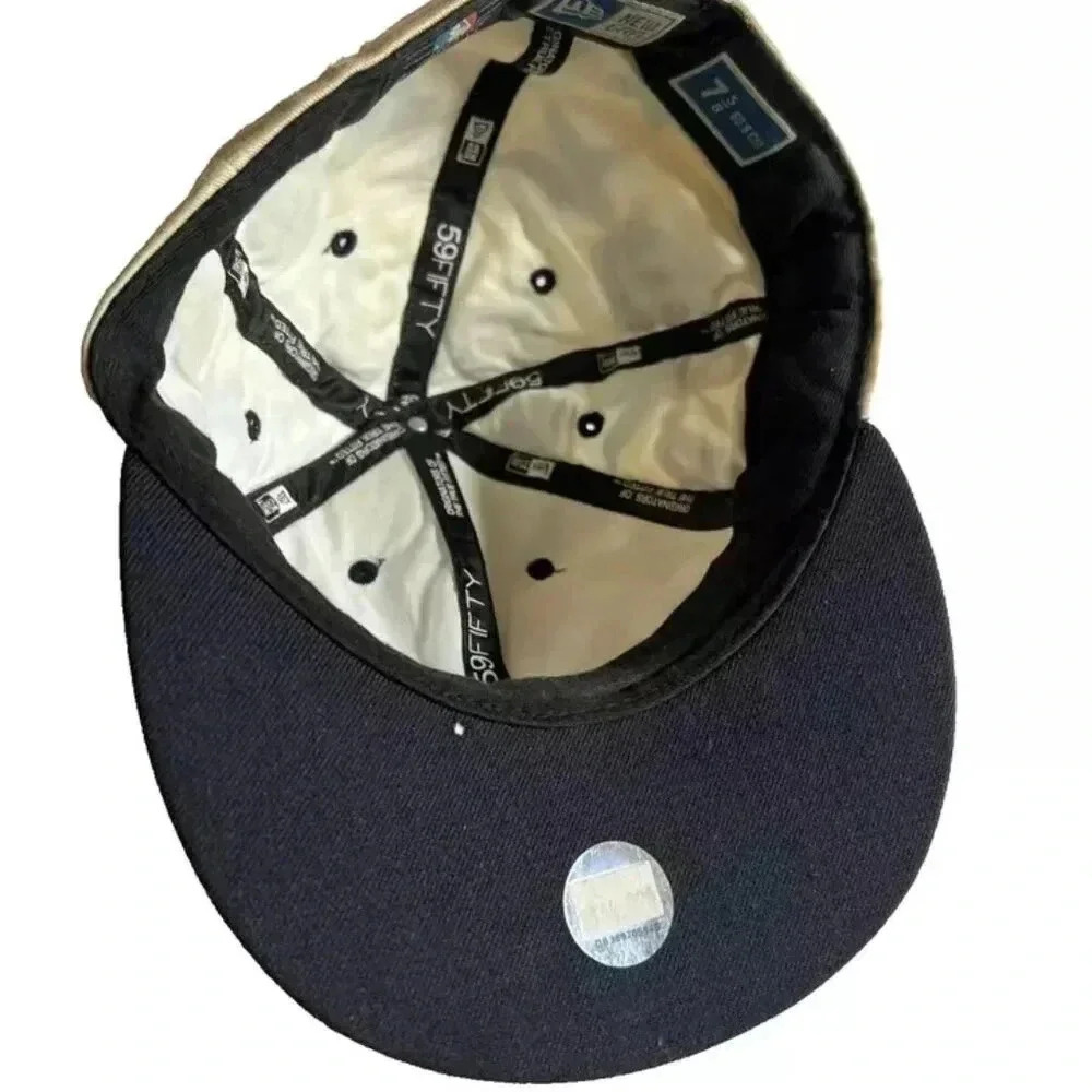 Vintage 59Fifty NEW ERA Official MLB Embroidered Logo Baseball Cap 7 5/8 - Picture 9 of 11